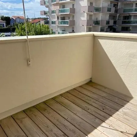 Appartement équipé Face Au Port Arcachon